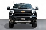 Used 2024 Chevrolet Silverado 2500 High Country w/ High Country Premium Package image 3