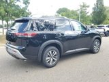 New 2025 Nissan Pathfinder SL w/ Black Appearance Package image 4