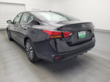 Used 2024 Nissan Altima 2.5 SV image 5
