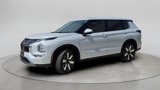 New 2025 Mitsubishi Outlander SE image 2