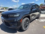 New 2025 Jeep Grand Cherokee Altitude image 3