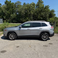 Used 2021 Jeep Cherokee Latitude Plus image 4
