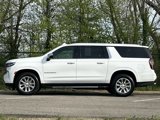Used 2023 Chevrolet Suburban Premier image 6