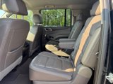 Used 2020 GMC Yukon XL Denali image 5