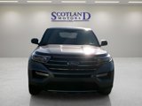 Used 2024 Ford Explorer XLT w/ Equipment Group 202A image 3