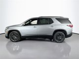 Used 2023 Chevrolet Traverse RS image 3