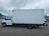 Used 2015 Chevrolet Express 4500 Extended image 4