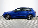 New 2025 Audi SQ6 e-tron Prestige image 4