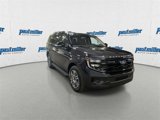 New 2025 Ford Expedition Active image 2