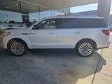 Used 2019 Lincoln Navigator Reserve image 2