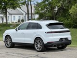 Certified 2024 Porsche Cayenne image 3