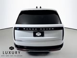 Used 2025 Land Rover Range Rover Autobiography image 5