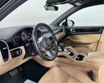 Used 2019 Porsche Cayenne E-Hybrid image 4
