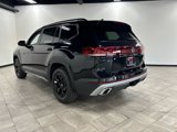 Used 2025 Volkswagen Atlas Peak Edition SE image 5