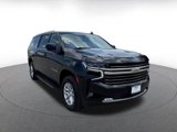 Used 2024 Chevrolet Suburban LT image 3