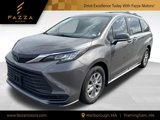 Used 2022 Toyota Sienna LE image 1