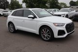 Used 2024 Audi Q5 e Premium Plus w/ Premium Plus Package image 3