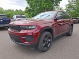 Certified 2023 Jeep Grand Cherokee Altitude image 3