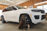 Used 2023 Jeep Grand Cherokee L Overland w/ Advanced Protech Group III image 2