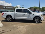 Used 2022 Ford F150 XL w/ STX Appearance Package image 3