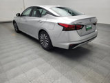 Used 2024 Nissan Altima 2.5 SV image 5