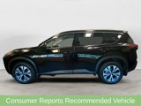 Used 2021 Nissan Rogue SV image 2