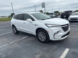 Used 2024 Buick Enclave Premium image 3