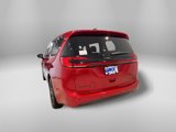 New 2025 Chrysler Pacifica Limited image 2
