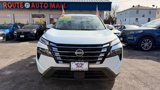 Used 2024 Nissan Rogue SV image 3