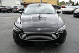 Used 2019 Ford Fusion SE image 3