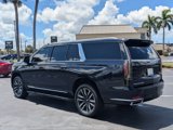 Used 2023 Cadillac Escalade ESV Premium Luxury image 4
