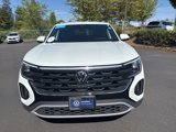 Certified 2024 Volkswagen Atlas Cross Sport SE image 3