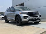Used 2024 Ford Explorer XLT w/ Equipment Group 202A image 2