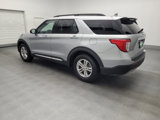 Used 2023 Ford Explorer XLT w/ Equipment Group 202A image 3