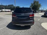 Used 2017 Hyundai Santa Fe SE image 5