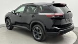 Used 2025 Nissan Rogue SV image 4