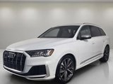 Used 2022 Audi SQ7 Premium Plus w/ SQ7 Executive Package image 3