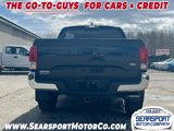 Used 2018 Toyota Tacoma TRD Off-Road image 4