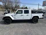 New 2025 Jeep Gladiator Sport image 2