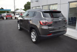 Used 2020 Jeep Compass Latitude image 3