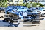 New 2025 Land Rover Range Rover SE image 3