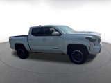 Used 2024 Toyota Tacoma TRD Sport image 2