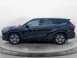 Used 2021 Toyota Highlander XLE image 3