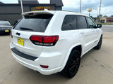 Used 2020 Jeep Grand Cherokee Altitude image 3