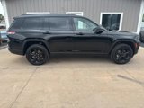 New 2025 Jeep Grand Cherokee L Altitude image 2