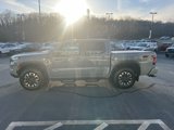 Used 2022 Nissan Frontier PRO-4X w/ Technology Package image 3