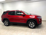 Used 2025 Chevrolet Equinox LT w/ Convenience Package II image 3