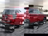 New 2025 Chevrolet Suburban Premier image 4