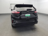 Used 2022 Ford Edge SE w/ Black Appearance Package image 6