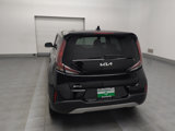 Used 2023 Kia Soul LX image 6